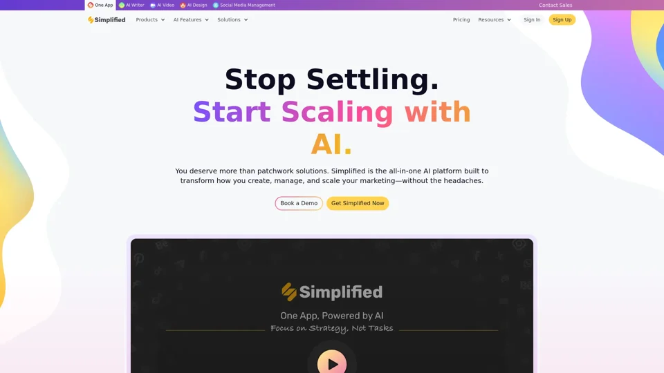 Simplified: An Easy to Use All-In-One App For Modern Marketing Teams